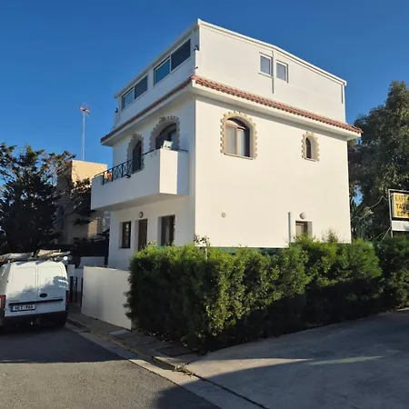 Apartment Konnos